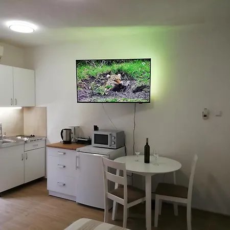 Apartament Valentina-b *