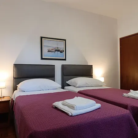 Valentina-b Apartman Nin