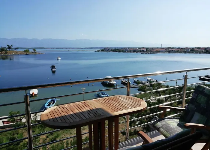 Apartman Valentina-b Nin