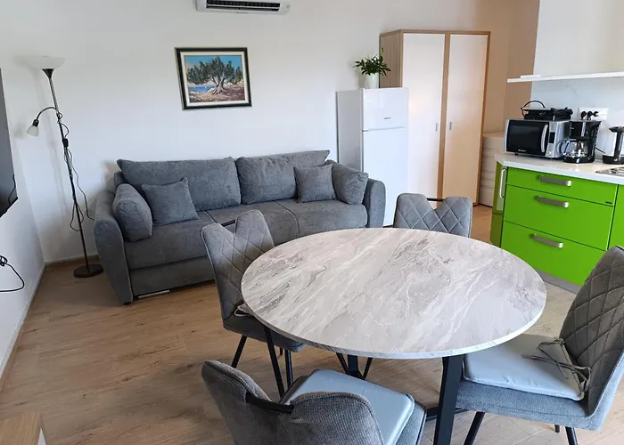 Apartman Valentina-b *