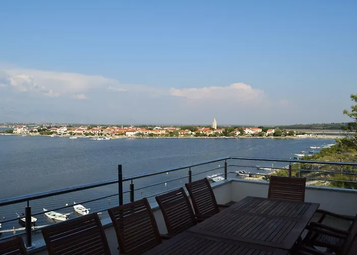 Valentina-b Apartman *