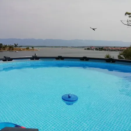 Apartament Valentina-b Nin