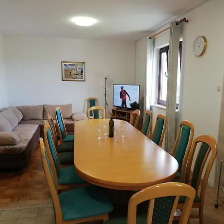 Apartament Valentina-b *