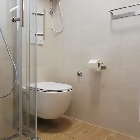 Apartament Valentina-b *