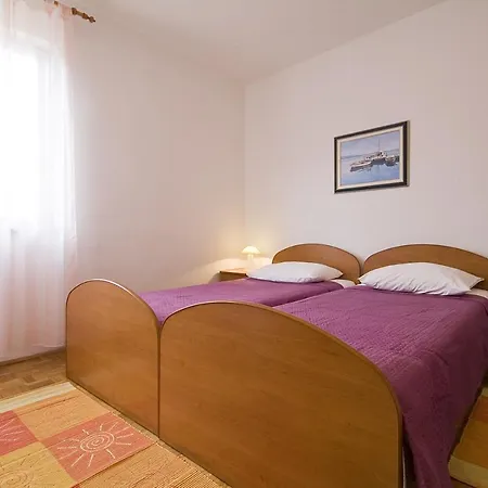 Apartment Valentina-b