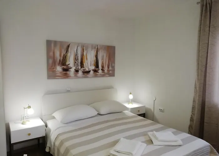 Апартаменты Valentina-b Нин